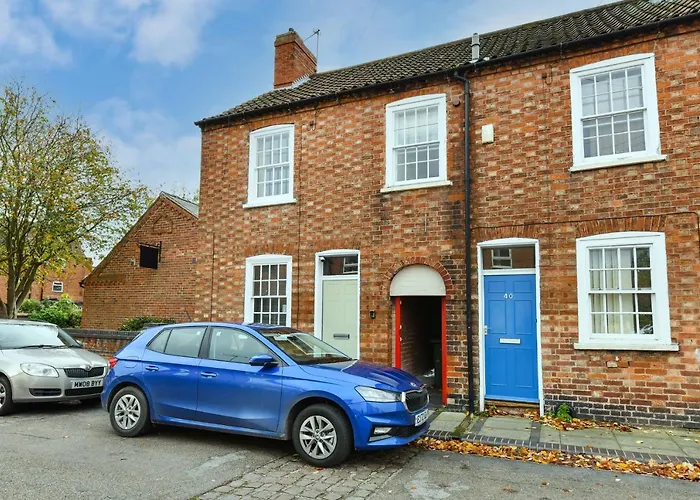 Newark Central Cottage