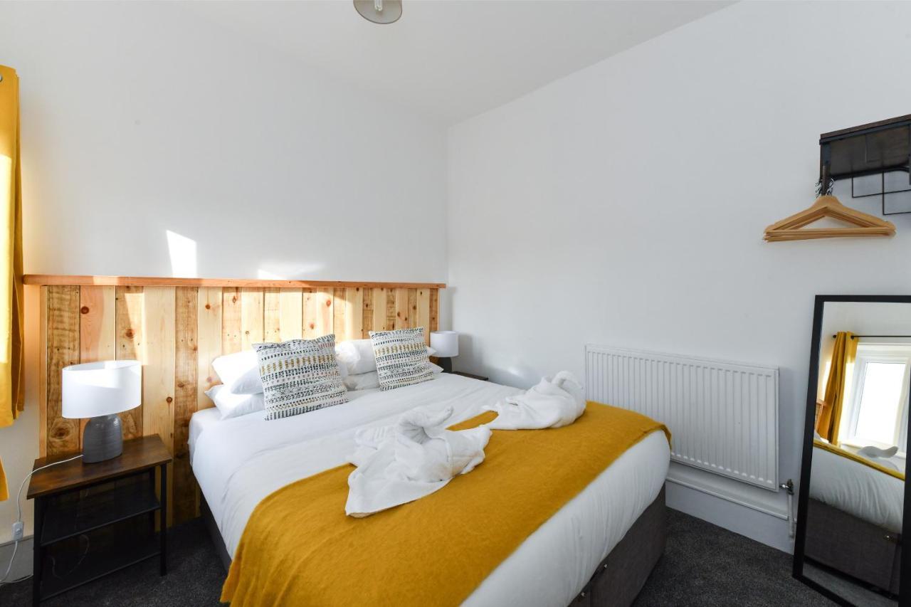 Newark Central Cottage Holiday home *