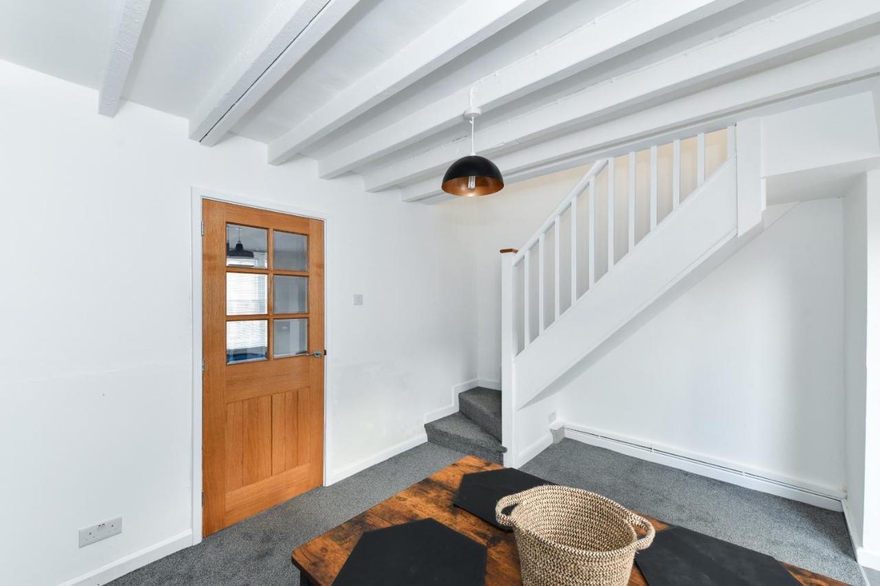 Newark Central Cottage Holiday home *